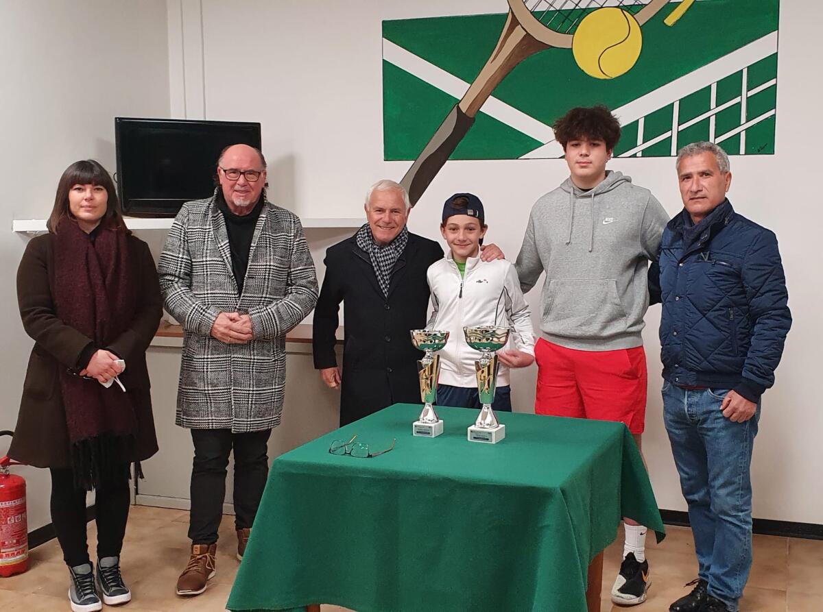 Angelo Lo Destro ha vinto il torneo regionale tennis under 16 dell'Eni group -