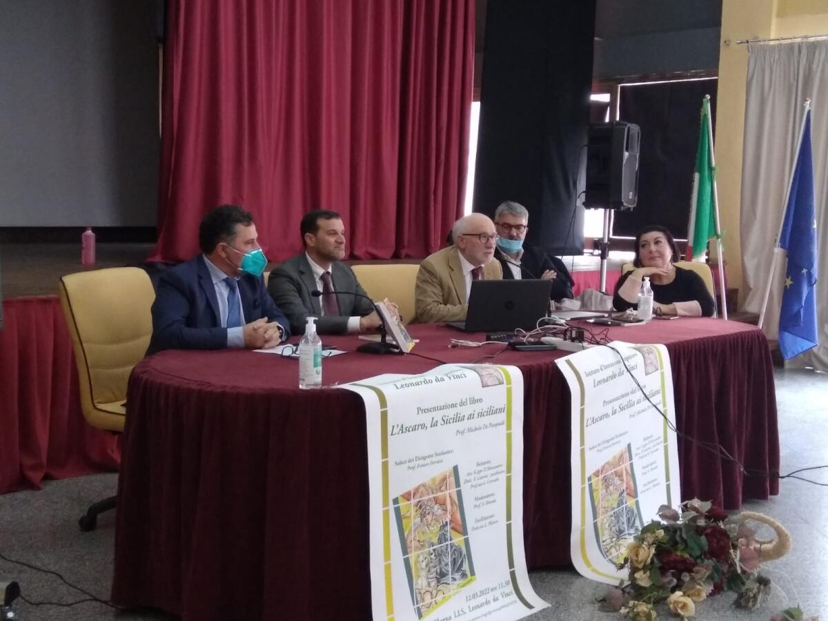 La verità storica ed il romanzo ne 'L' ascaro - la Sicilia ai siciliani' - 