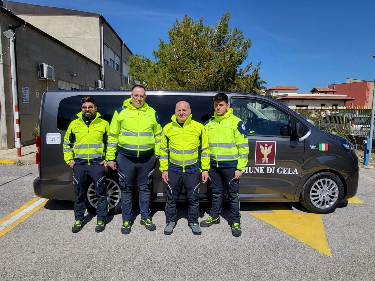 Nuova partenza della Procivis verso il Paese in guerra - 