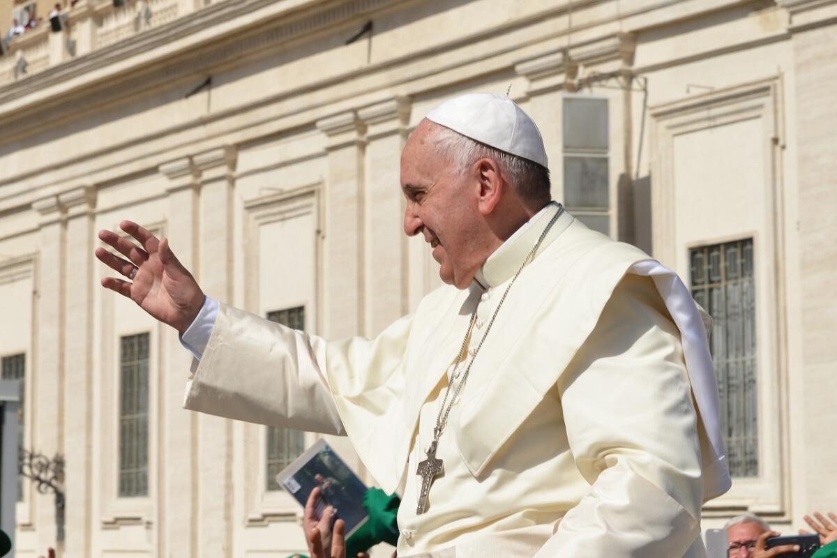 Il nostro tempo greve e la Generazione Z. Dalle parole di Papa Francesco alle challenge mortali su Tik Tok -