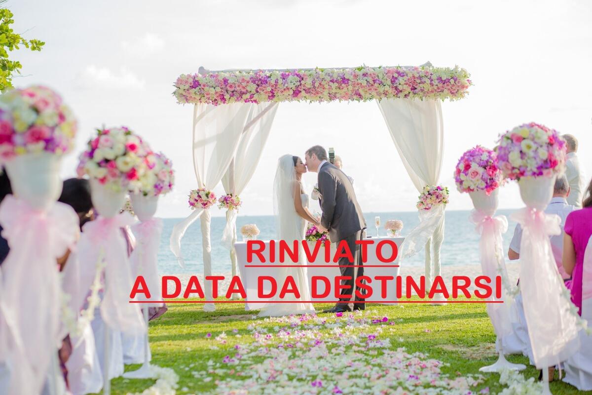 Positiva lei, positivo lui: matrimonio rinviato - 