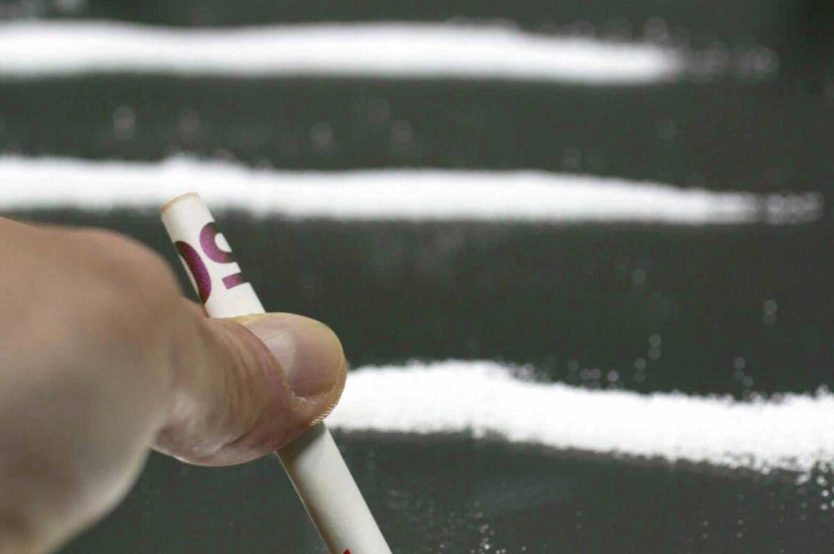 Cocaina in camera da letto: denunciato diciottenne - 