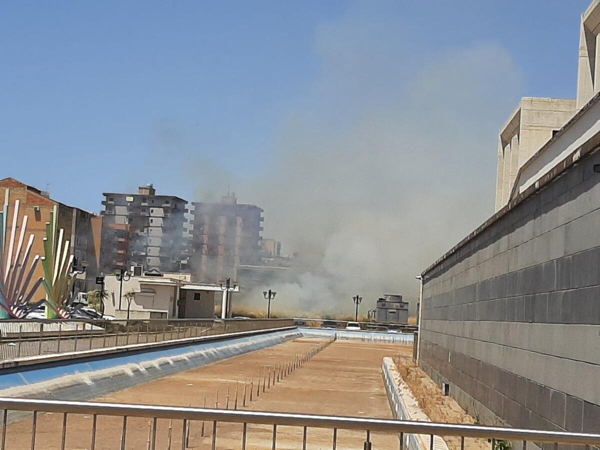 Fiamme a ridosso del Tribunale - 