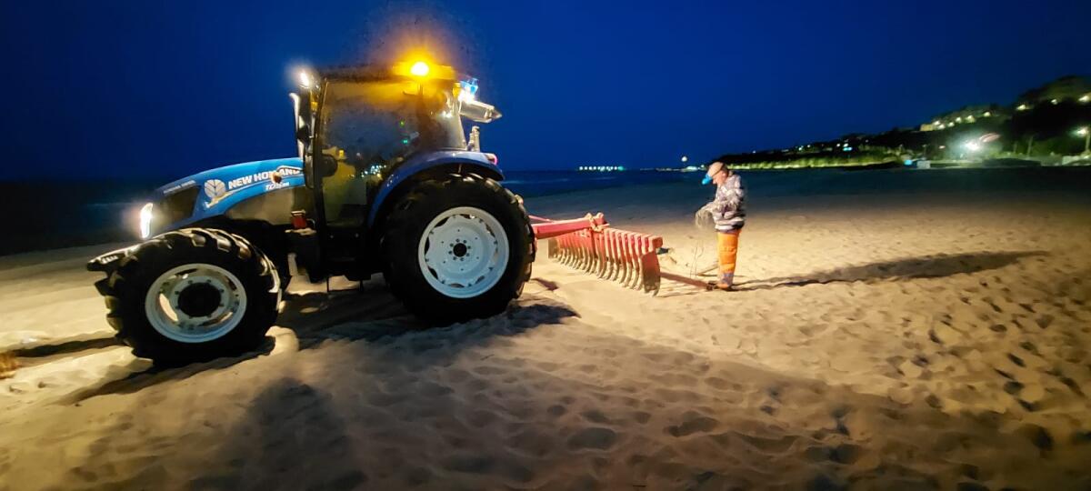 Al via la pulizia delle spiagge del litorale - 