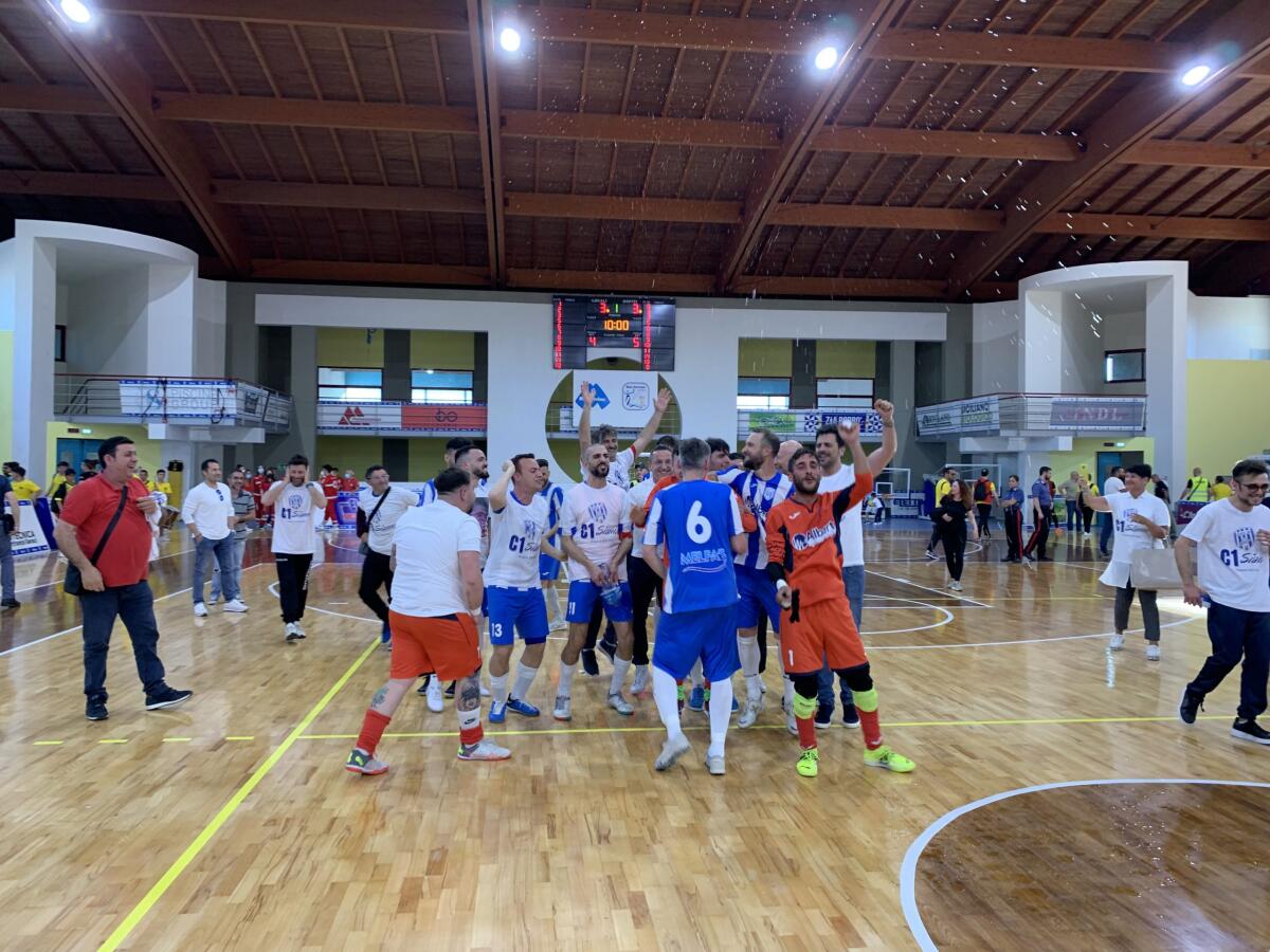 Futsal, per la Ssd Gela è l’ora di assaporare il trionfo. Azzolina: «Un anno pazzesco» - 