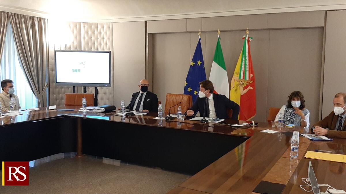 Armao e Falcone: "Miccichè inidoneo ai ruoli che ricopre" - 