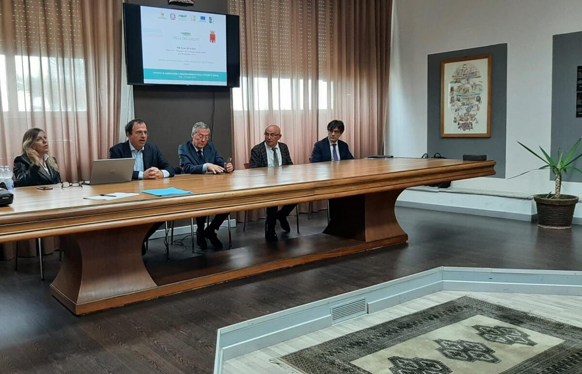 Bonus Sicilia: incontro sugli investimenti destinati agli ecosistemi forestali - 