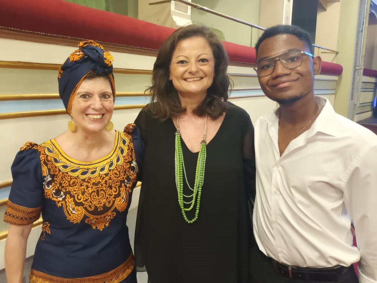 Il lavoro di Cristina Fazzi nel libro “Karìbu. Lo Zambia, una donna, una grande avventura” - 