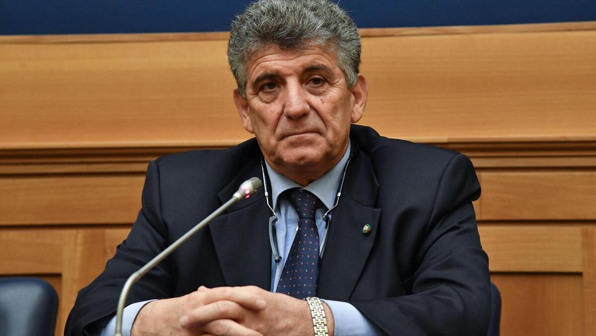 Amministrazione inefficiente e vessatoria. Ruvolo se ne va e la Demos protesta - 