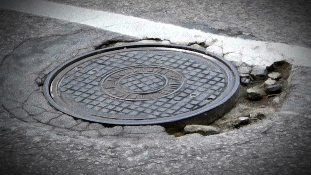Lavori maldestri e tombini molesti -