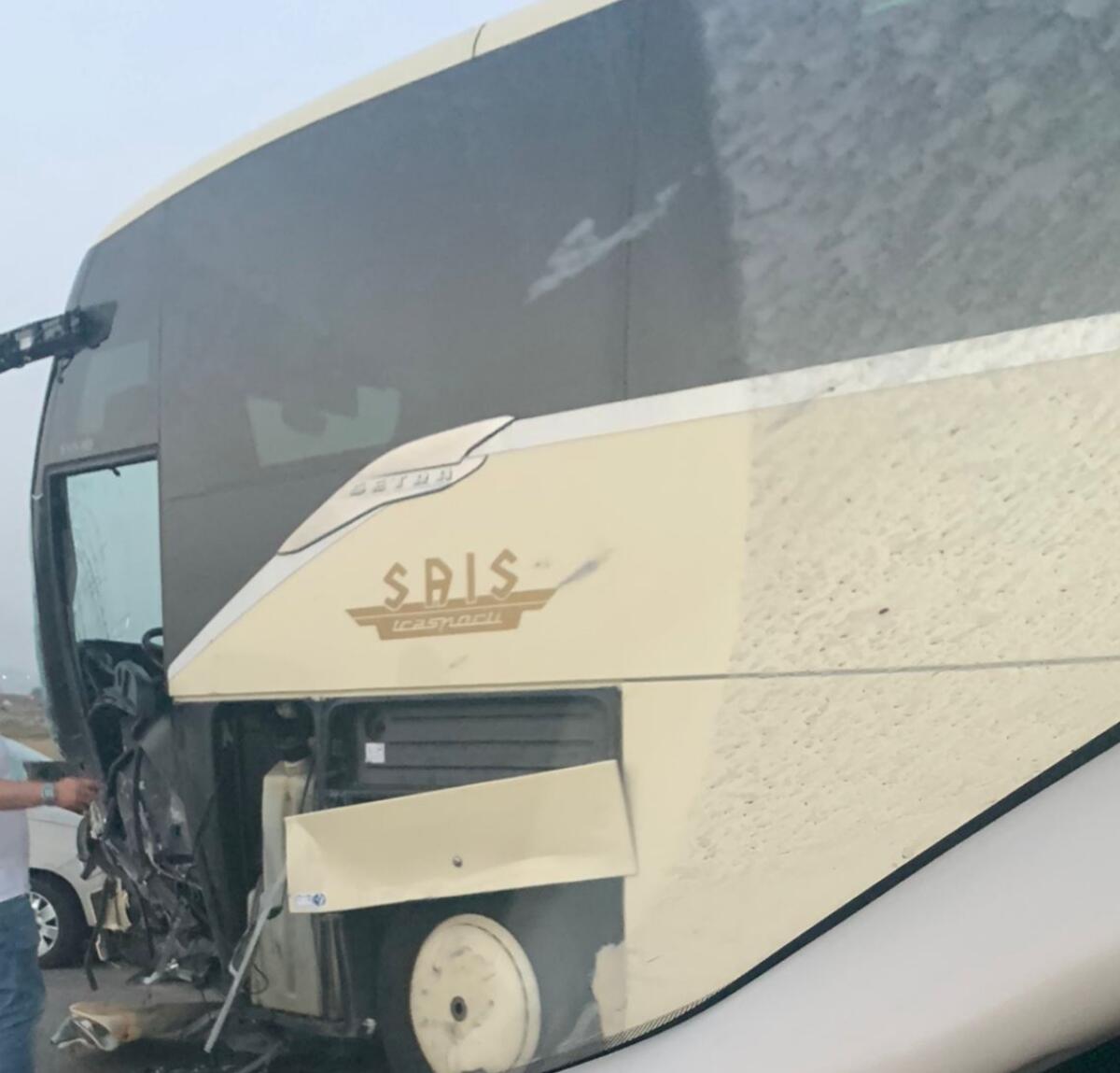 Grave incidente fra una jaguar ed un autobus: ferito trasportato in elisoccorso - 