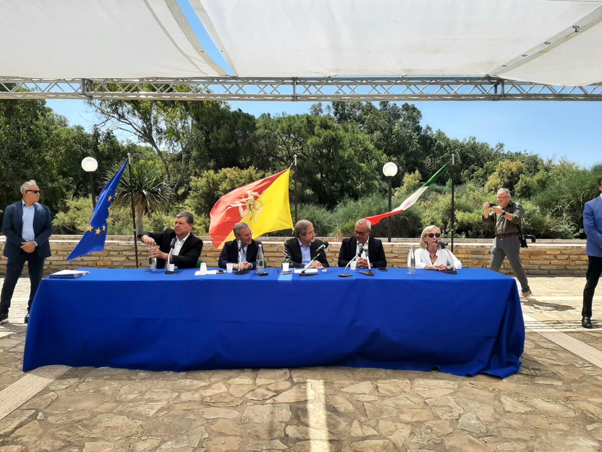 Tutto pronto per vedere la Nave arcaica, oggi la presentazione - 