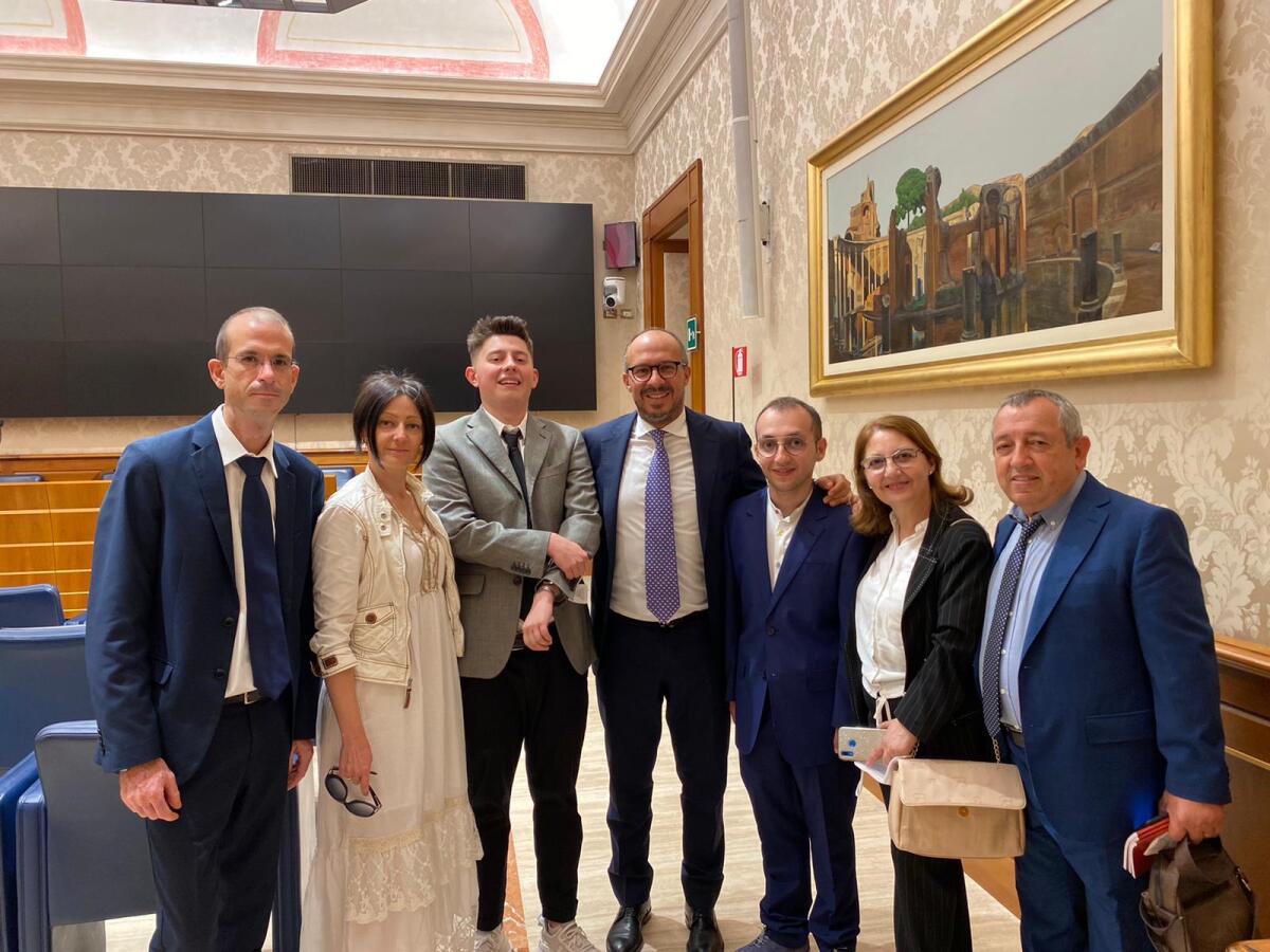 “Vecchi” amici si ritrovano: al Senato Samuele Di Natale incontra Davide Faraone - 