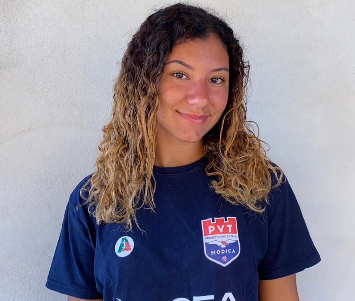 L’ alzatrice gelese Elisa Regina all’ Ardens Comiso -