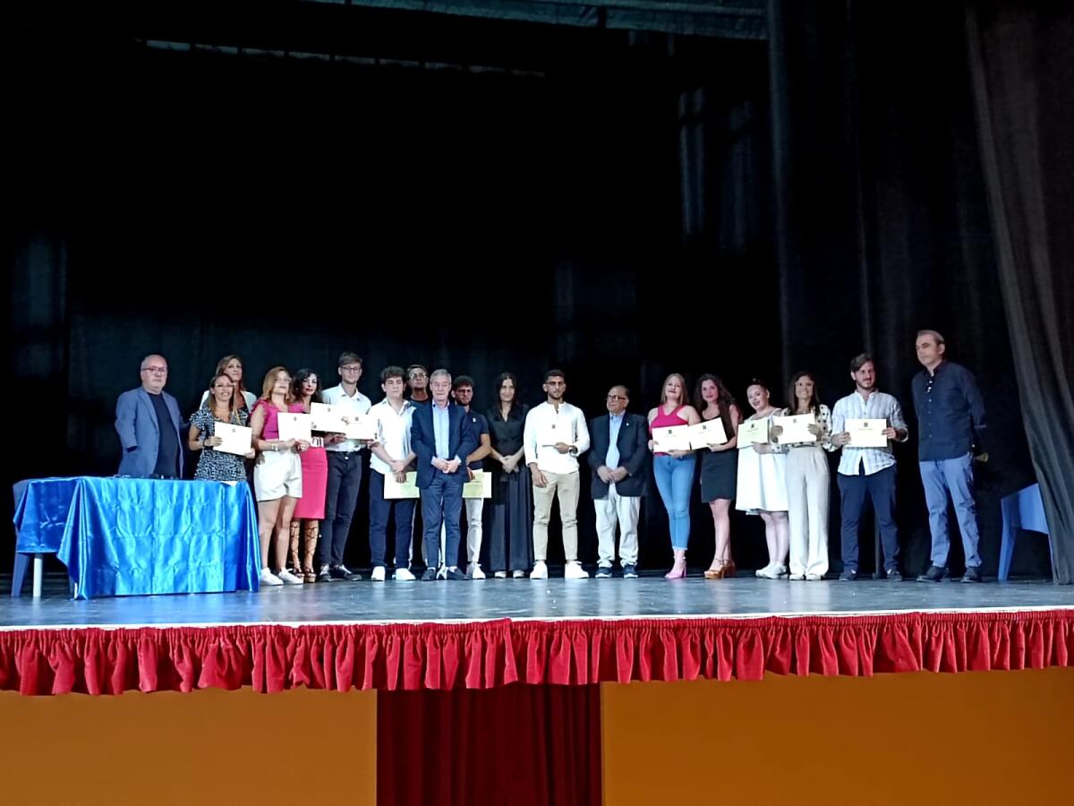 Il Comune di Gela premia gli studenti eccellenti: ecco i nomi - 