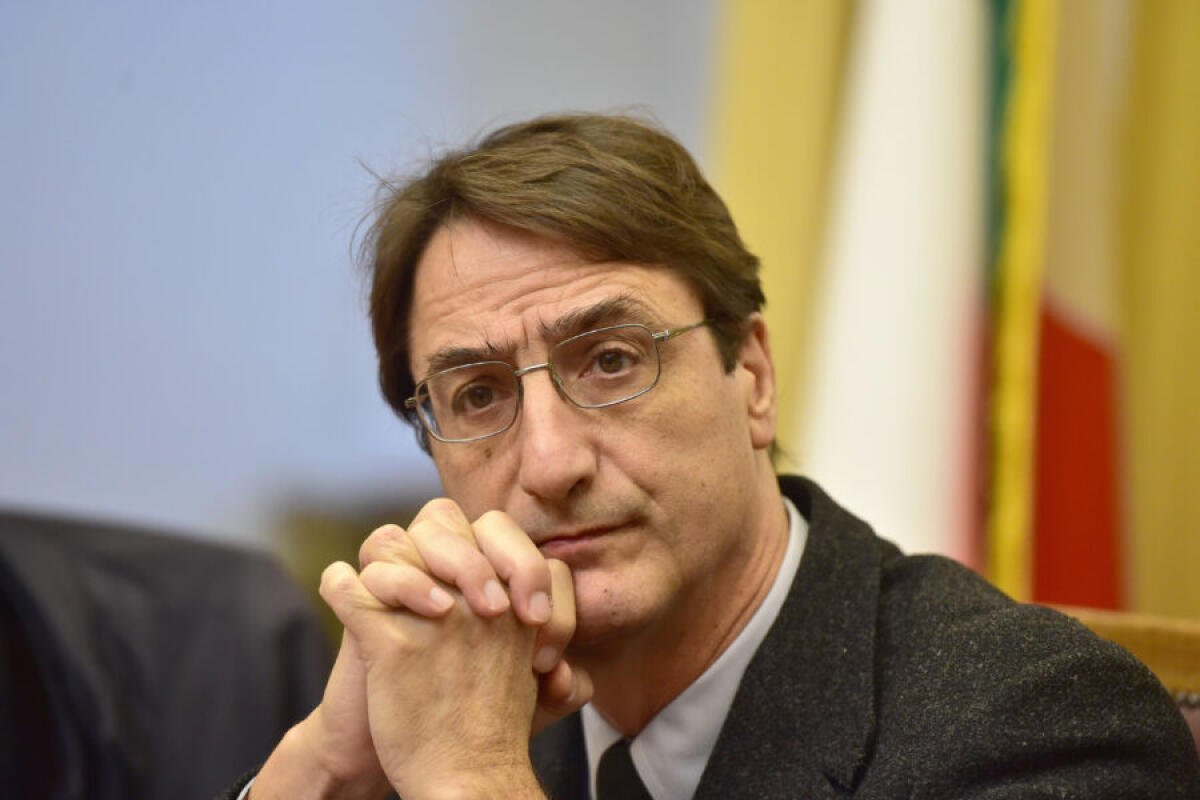 Fava a Chinnici e Pd: “siamo leali non minchioni”. Alleanza ora a rischio -
