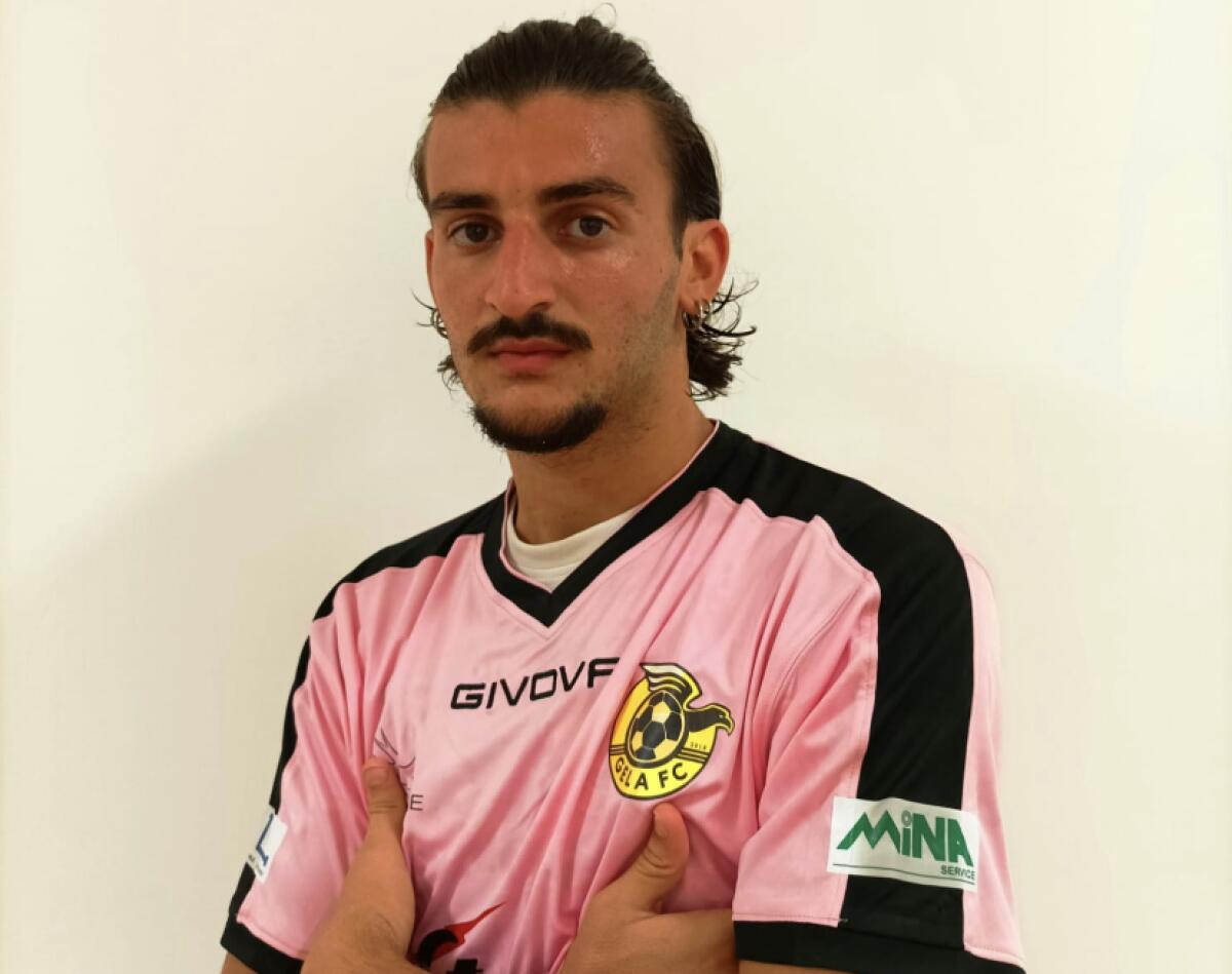 Calcio, domani in campo. La Ssd Gela riceve il Frigintini, Gela Fc a Palermo contro il Cus - 