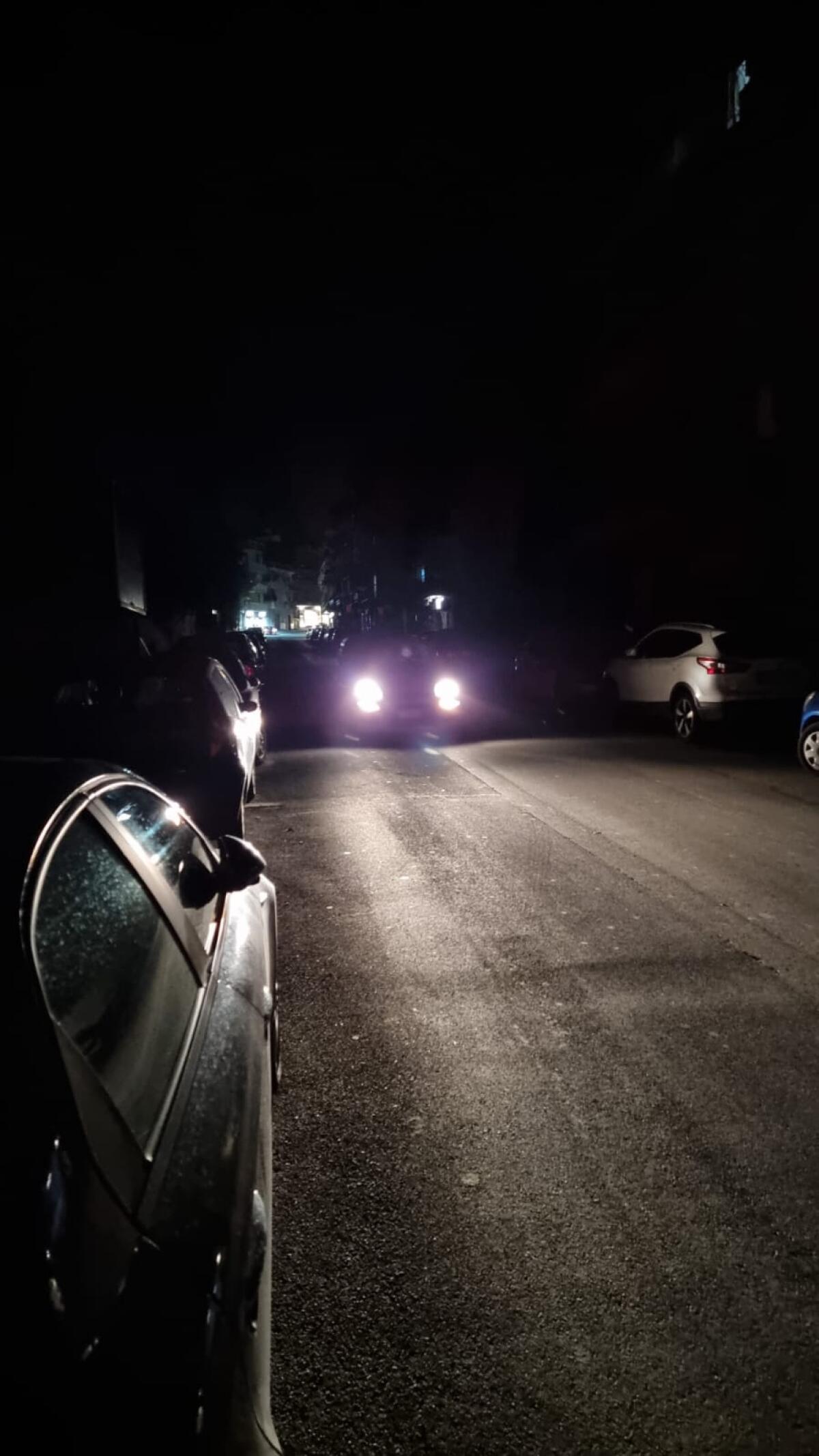 Via Crispi al buio da tre giorni - 