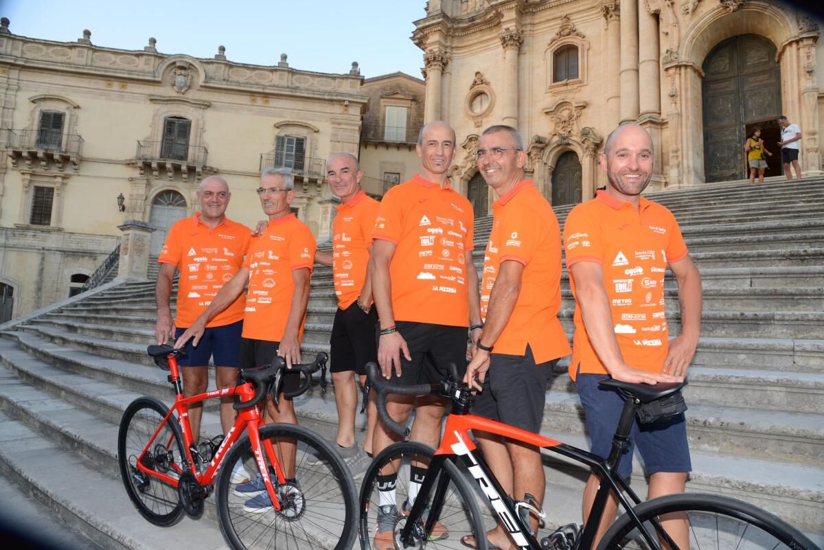 Al lavoro per il Giro di Sicilia -