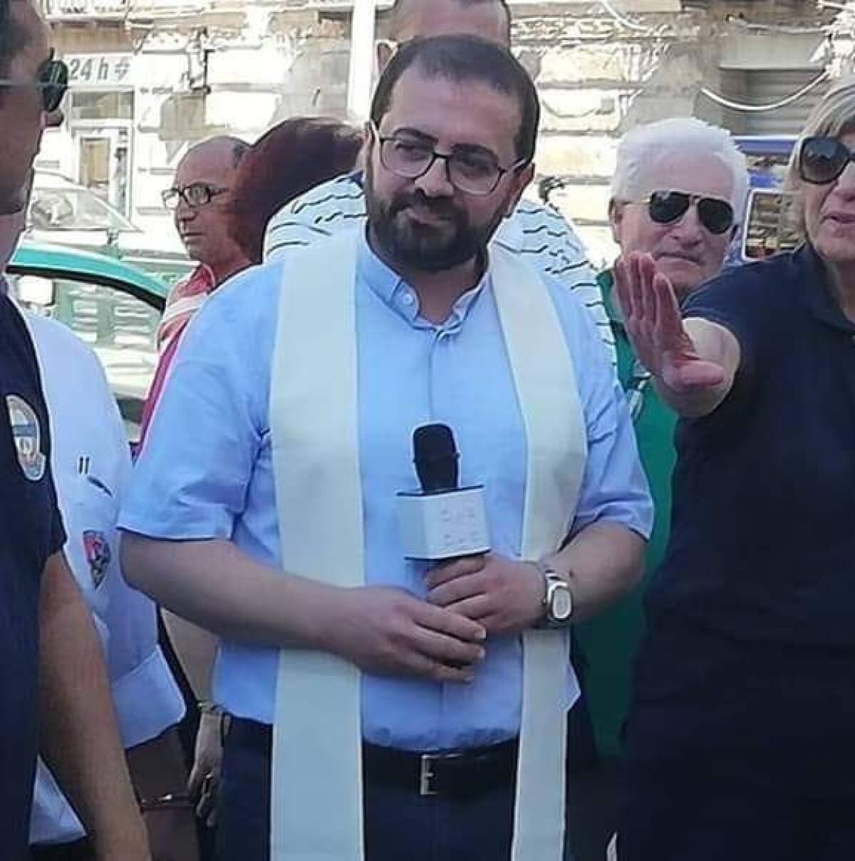 Don Rosario Sciacca parroco di Santa Maria di Betlemme. Fra&#8217; Roberto Cuvato ai Cappuccini - 