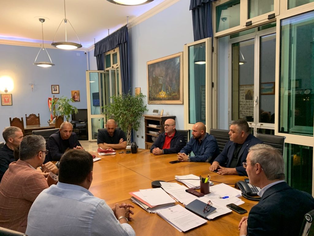 I momenti della conferenza stampa di presentazione del progetto a Palazzo di Città