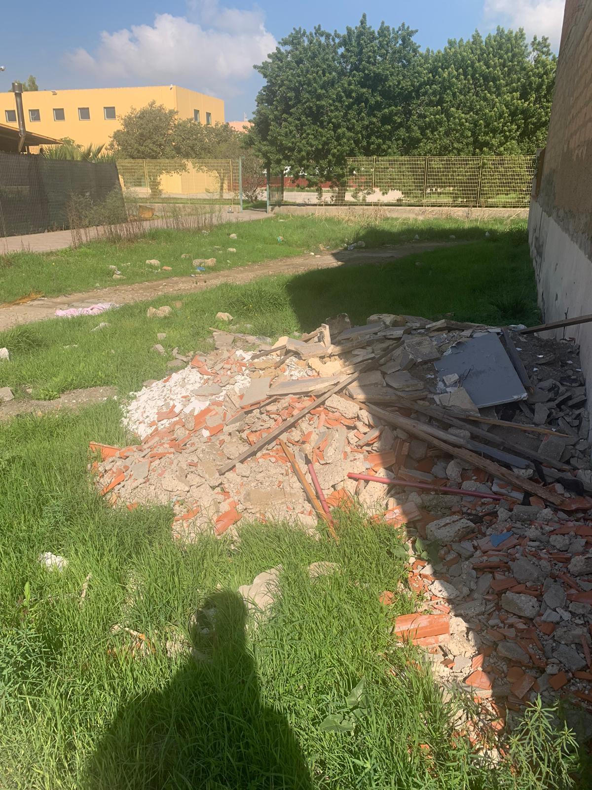 La scuola dei più piccoli a Settefarine in abbandono -