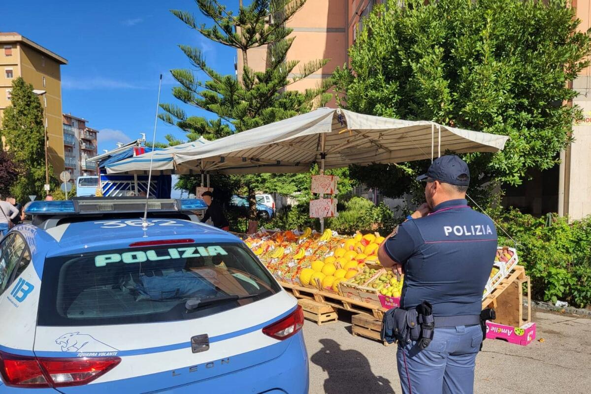 Prevenzione dell’abusivismo commerciale: tavolo tecnico in Questura -