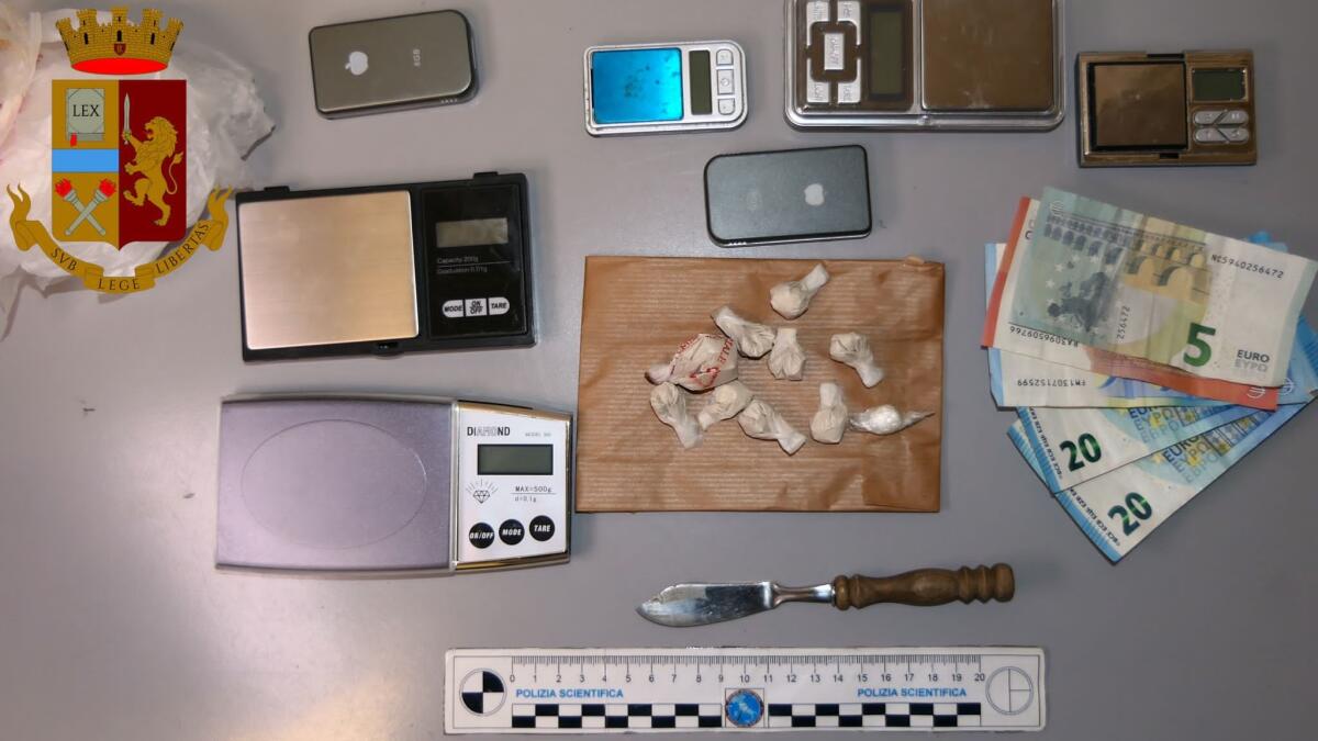 Arrestato un uomo di 56 anni per spaccio di droga -