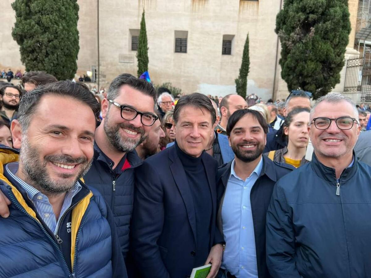 Dalla Sicilia 350 pentastellati a Roma per la marcia della pace - 