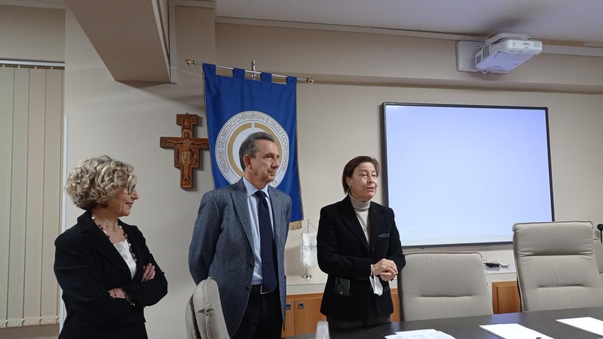 L’ assessore regionale alla sanità illustra i suoi progetti al corso di aggiornamento in Ematologia -