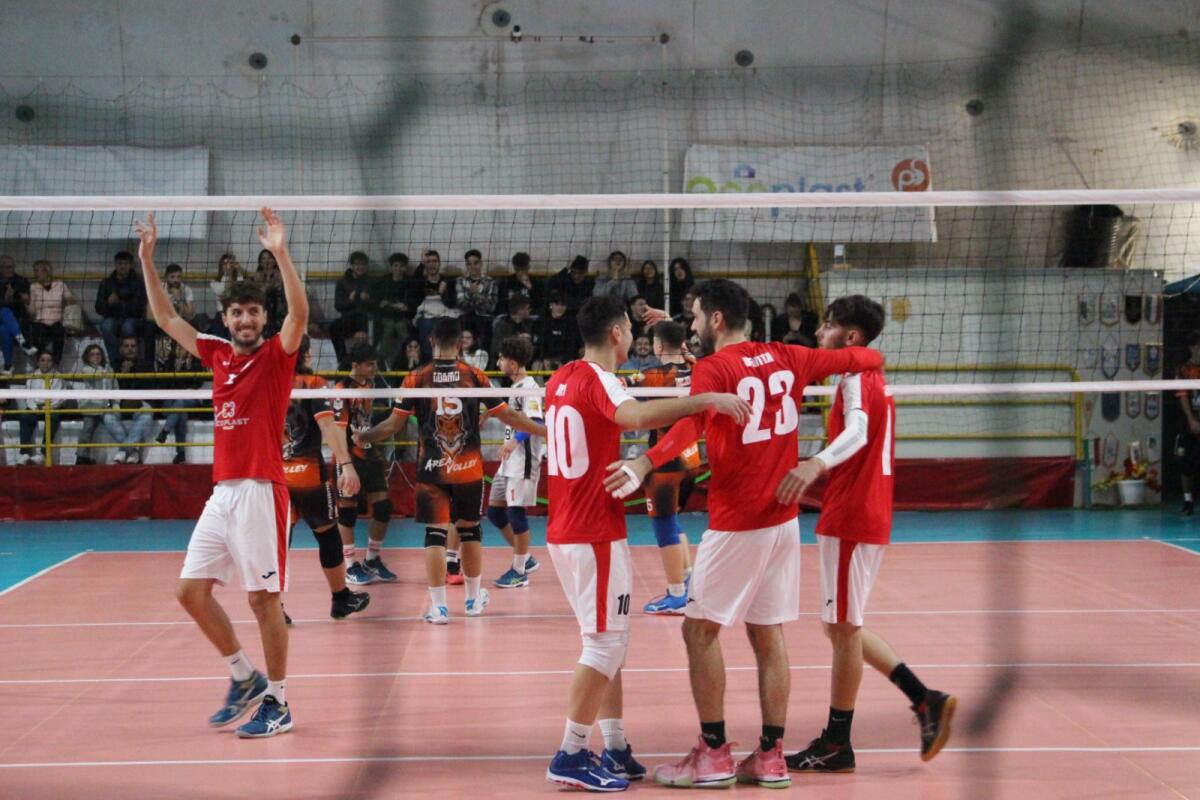 Volley, l’Ecoplast vince ancora: secondo successo di fila - 