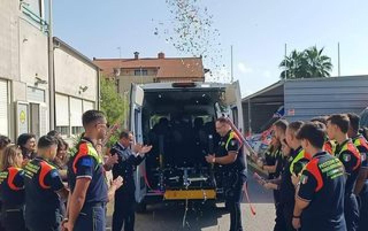 Il nuovo pulmino della Procivis - 