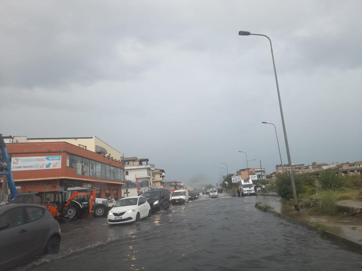 La Sicilia falcidiata dal maltempo - 