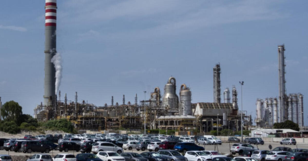 Salva la raffineria Isab- Lukoil e con essa 10.000 posti di lavoro - 