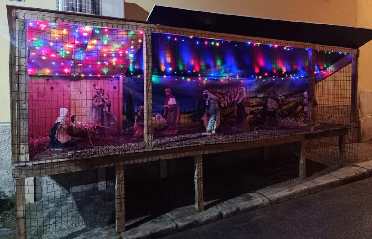 Il fai da te di presepi e addobbi natalizi - 