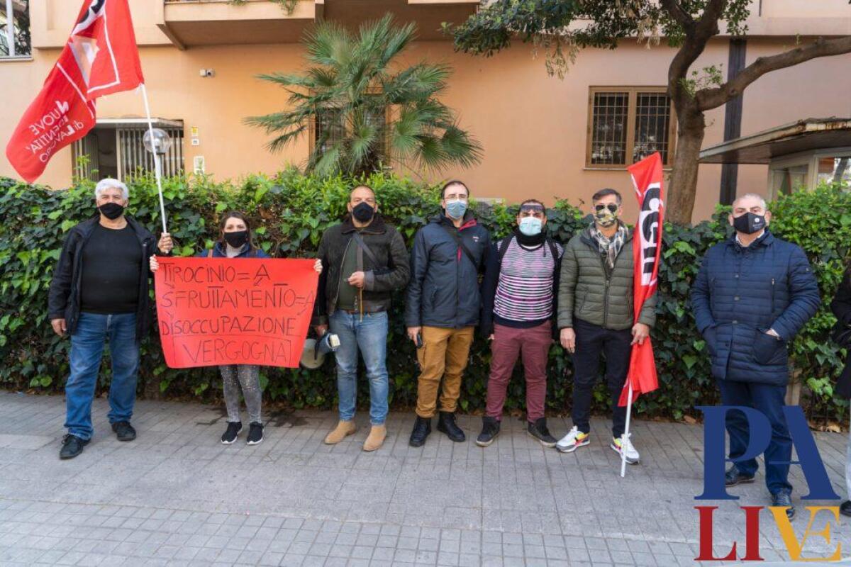 Lo &#8216;strano caso&#8217; dei tirocinanti senza portafoglio - 