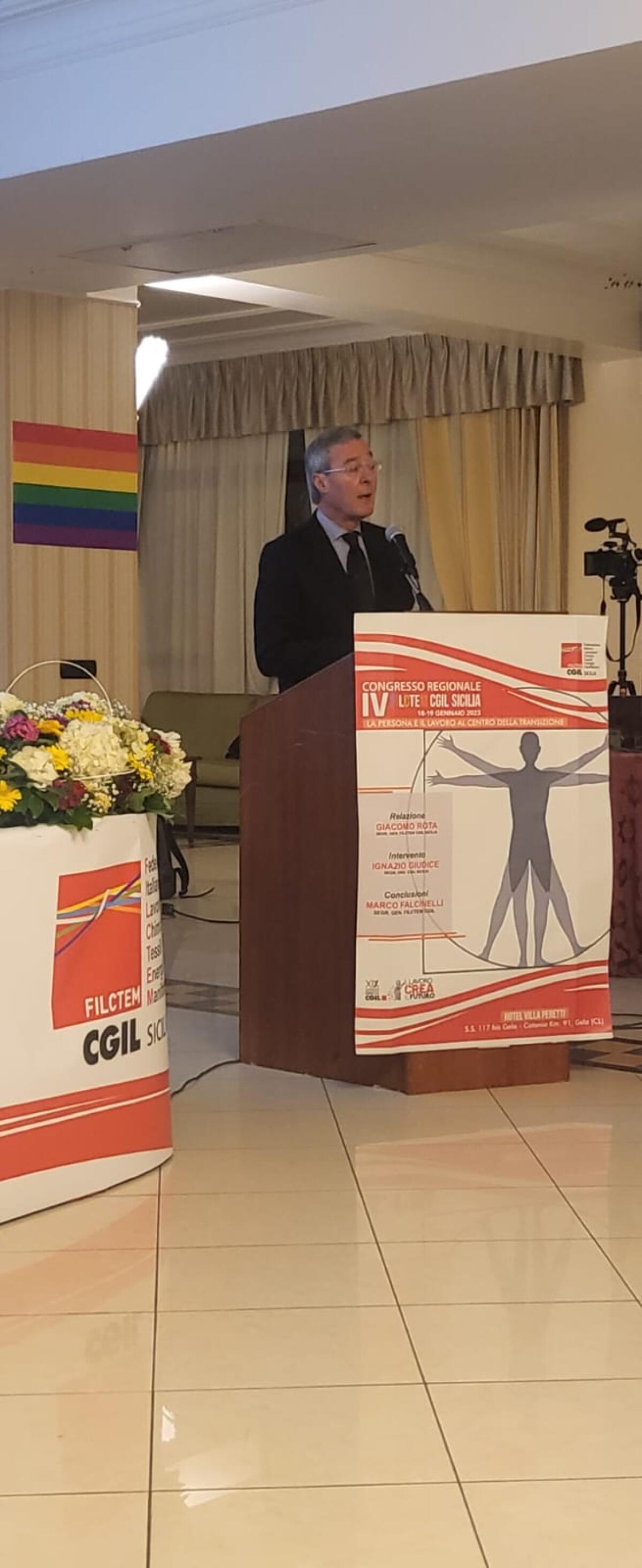 Il sindaco lancia il patto tra istituzioni al congresso Filctem Cgil - 