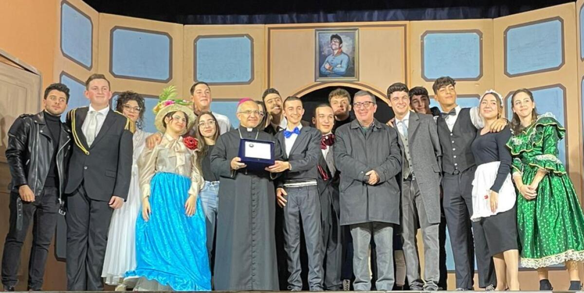 Riesi: torna in scena ‘Miseria e Nobiltà’ -