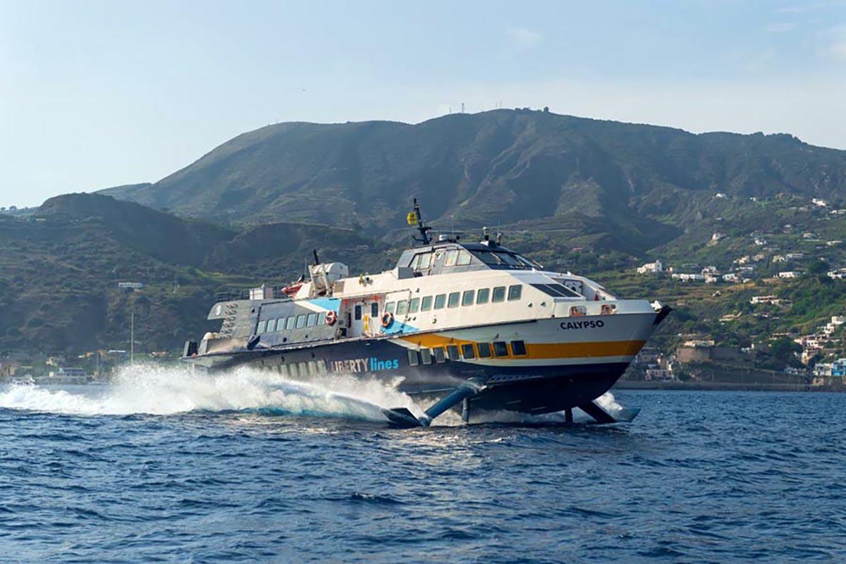 Aliscafi per le Isole minori, i lavoratori pendolari pagheranno quanto i residenti - 