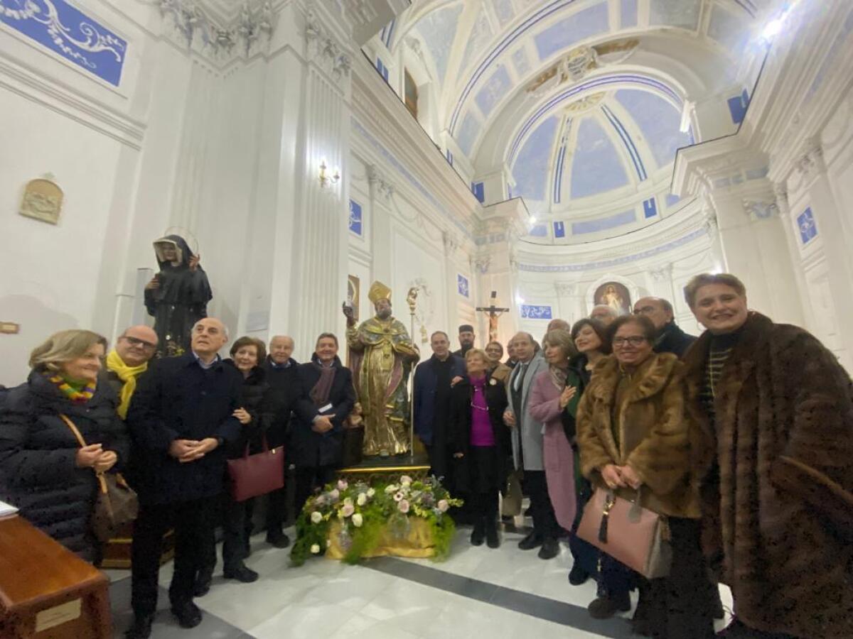 Il simulacro di San Nicola di Bari e’ tornato a splendere -