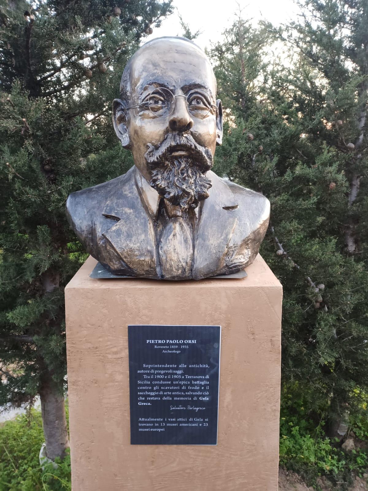 Il busto di Paolo Orsi al parco &#8220;Gela in miniatura&#8221; - 