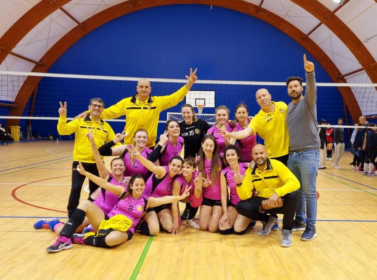 Volley femminile, Nuova città di Gela: splendida rimonta a Grotte, vittoria al tie-break - 