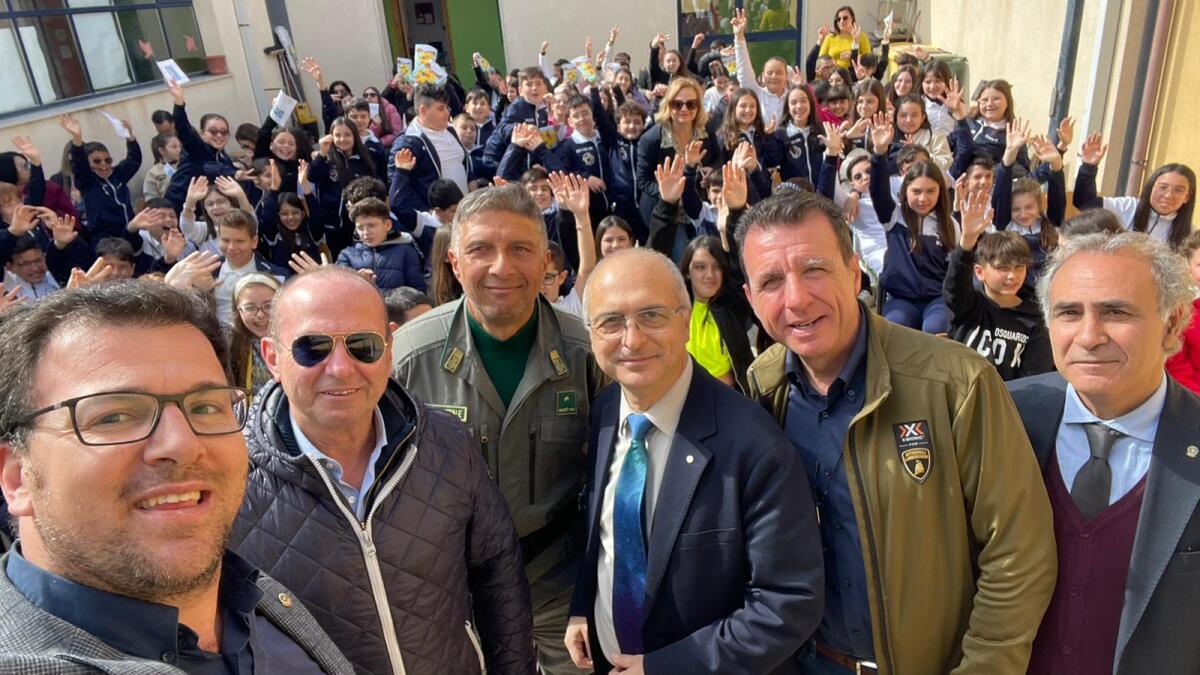 ‘Sos Api’ del Rotary oggi al plesso Mandela -