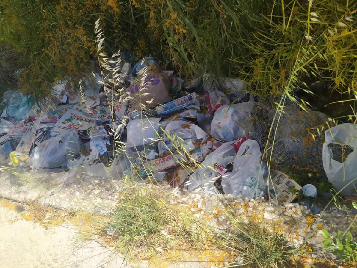 Segnalata una discarica all&#8217;angolo di via Perugia - 