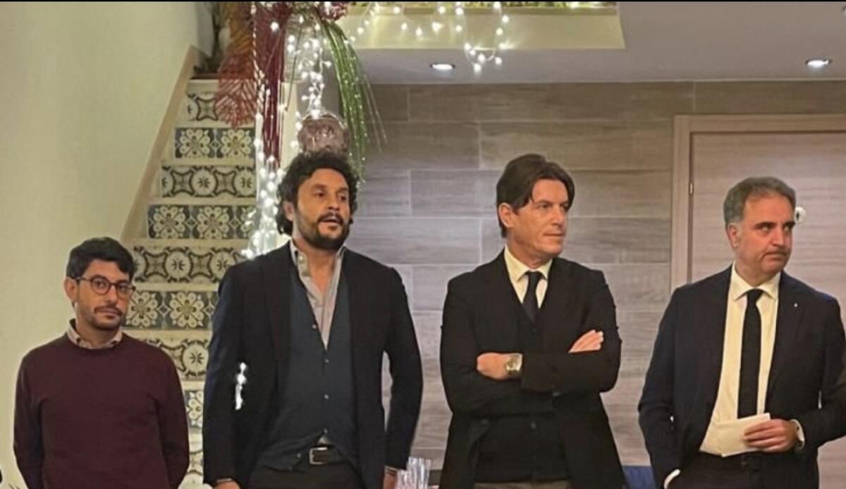 Si è aperta la seduta sul Pef rifiuti con l&#8217;attacco dei 3 consiglieri di FdI - 