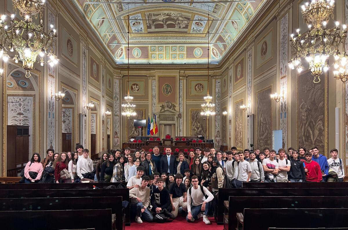 Studenti del Vittorini in visita al Palazzo dei Normanni - 