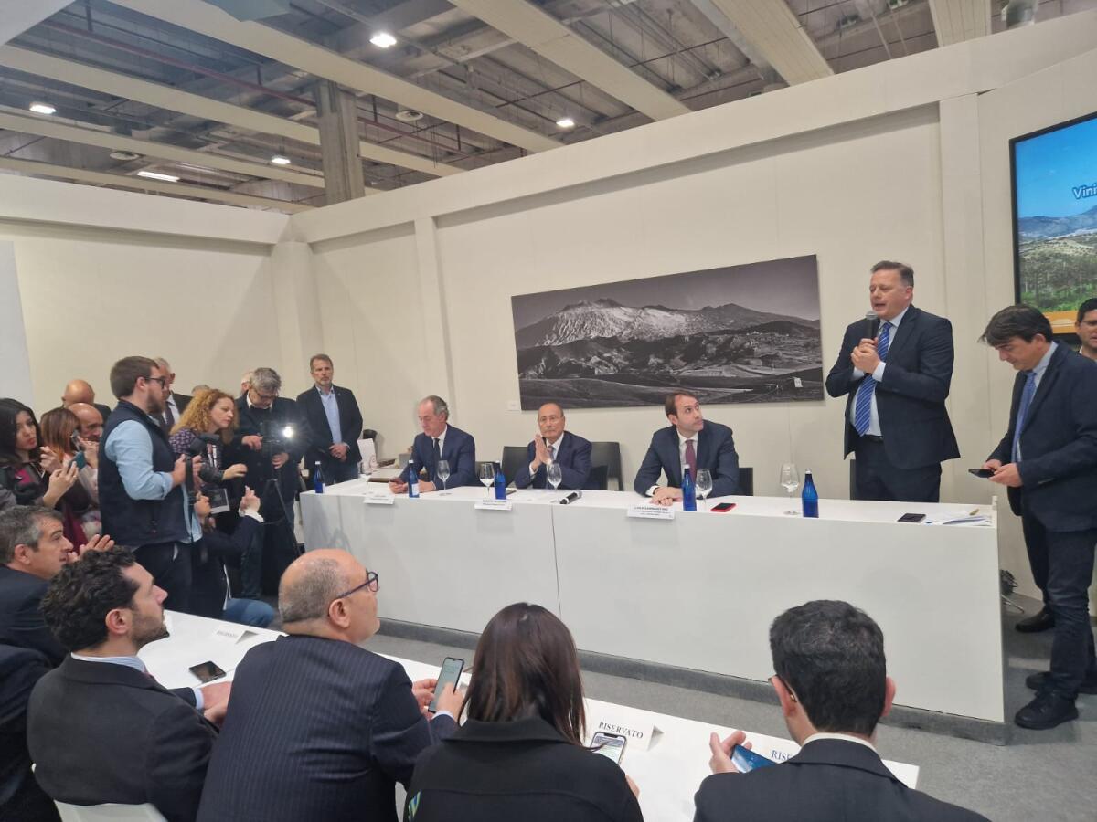 Al Vinitaly protocollo d’intesa tra Sicilia e Veneto - 