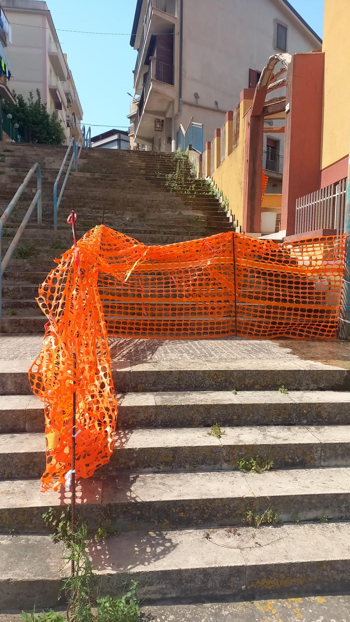 Perdita idrica in via Tigellino - 