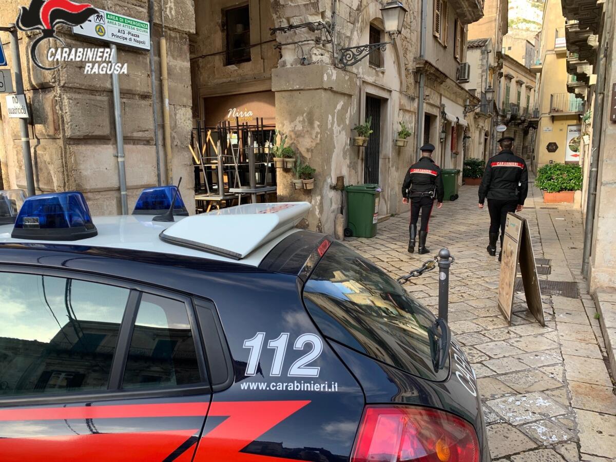 In manette per rapina due tunisini - 