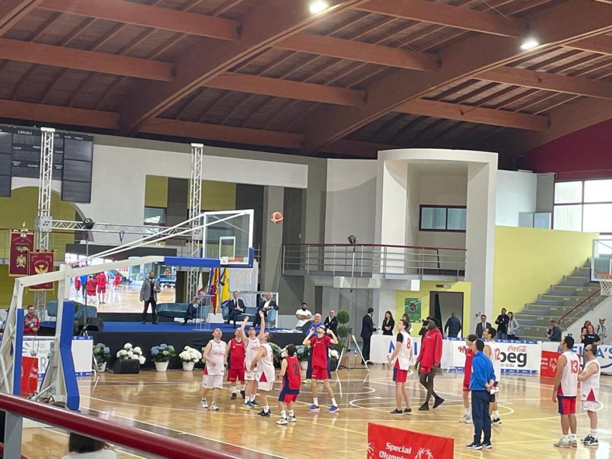 Priorità a stadio e pista di atletica leggera - 